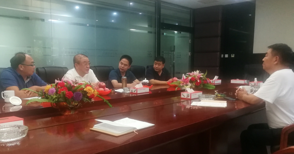省市场羁系局与卡卡湾厅集团建设政企联系机制